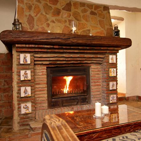 Casas Rurales Los Algarrobales El Gastor Luaran gambar