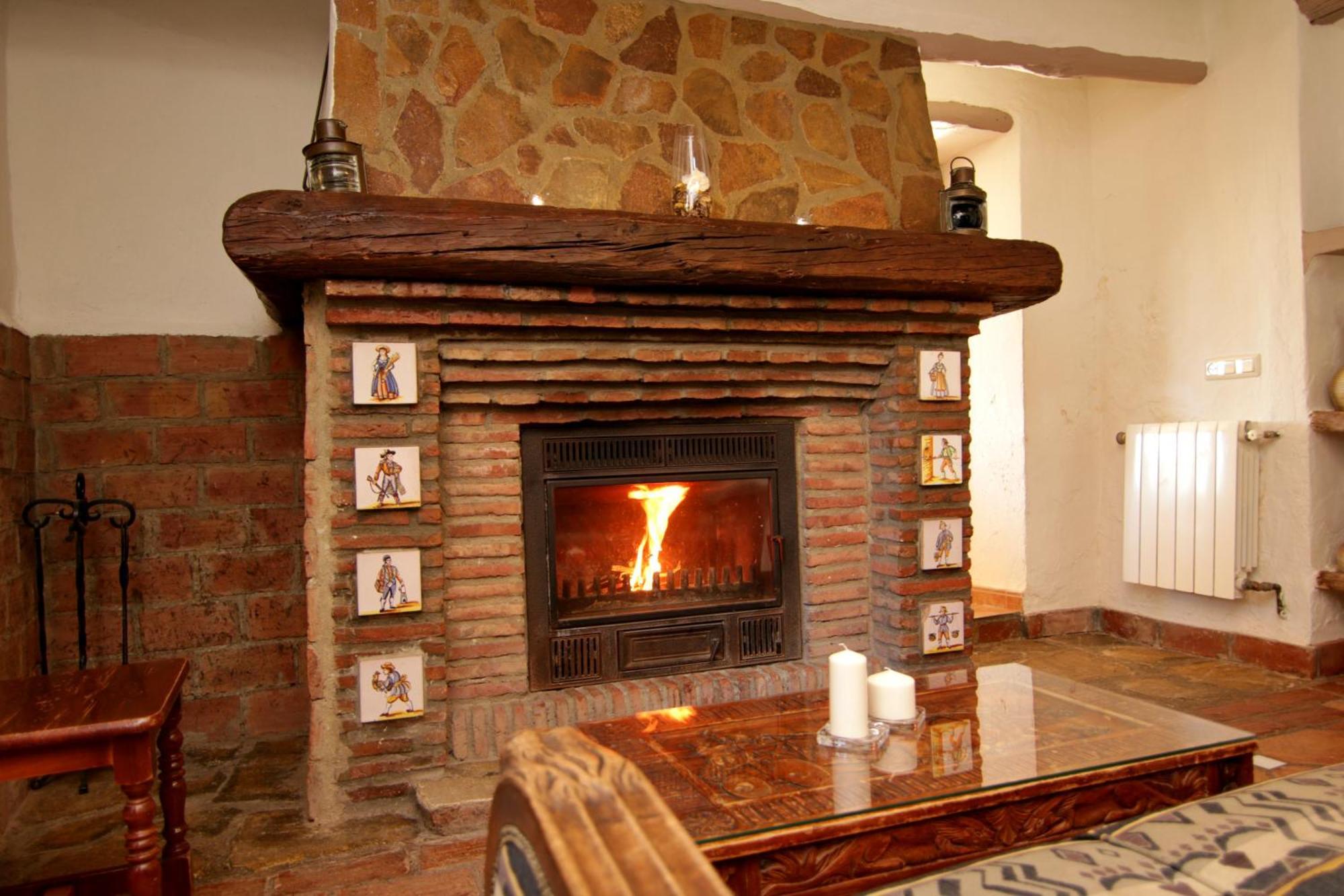 Casas Rurales Los Algarrobales El Gastor Luaran gambar