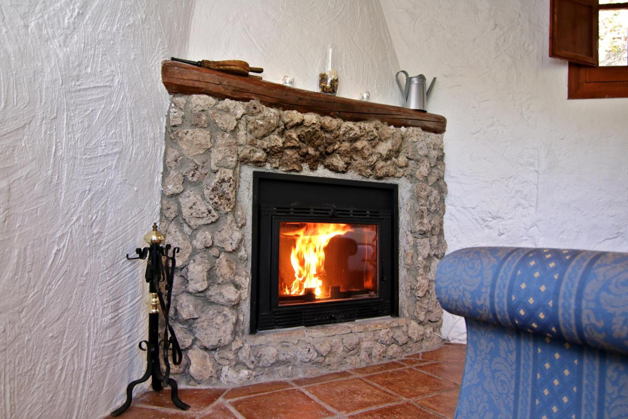 Casas Rurales Los Algarrobales El Gastor Luaran gambar