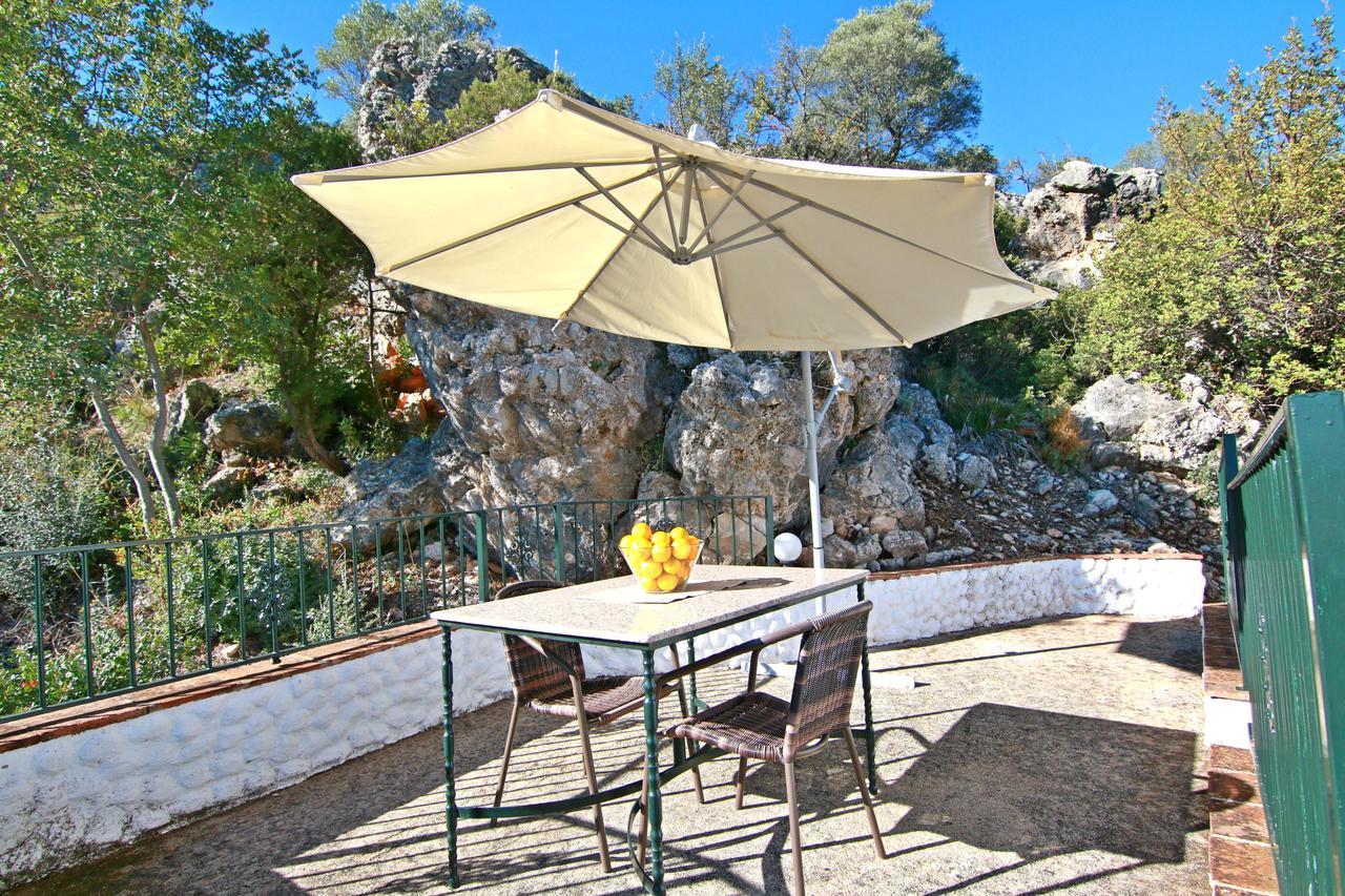 Casas Rurales Los Algarrobales El Gastor Luaran gambar